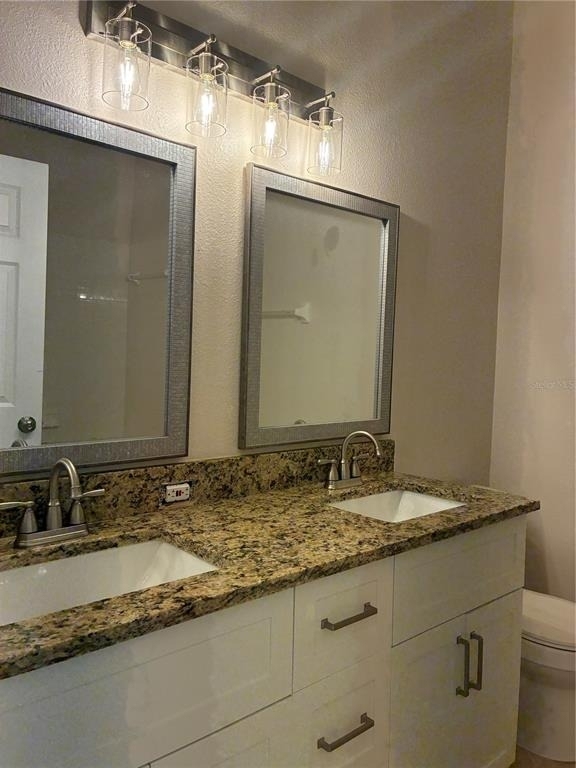8648 Hunters Key Circle - Photo 13