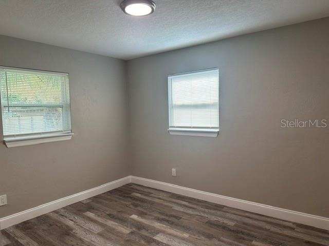 11525 81st Place - Photo 18