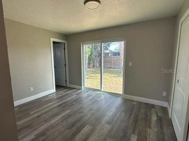 11525 81st Place - Photo 10