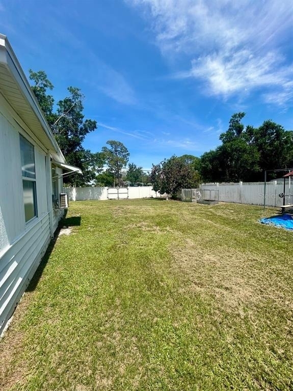7302 Woodhall Court - Photo 10