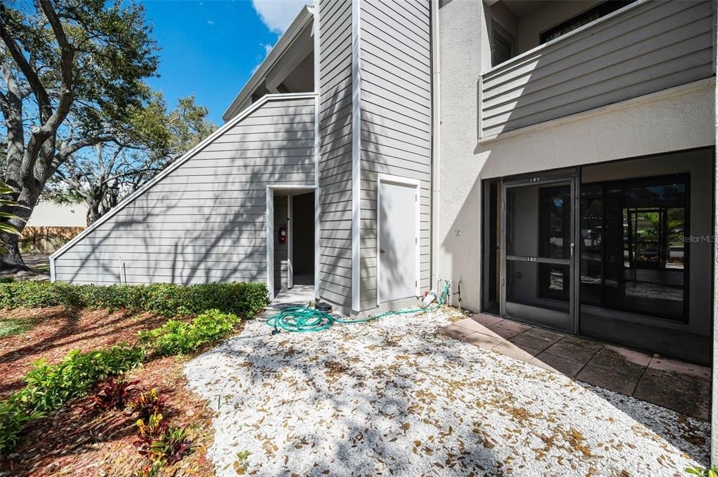 10626 Longwood Drive - Photo 32