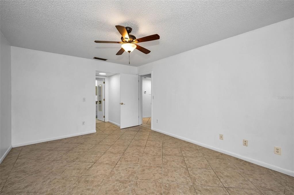 10626 Longwood Drive - Photo 21