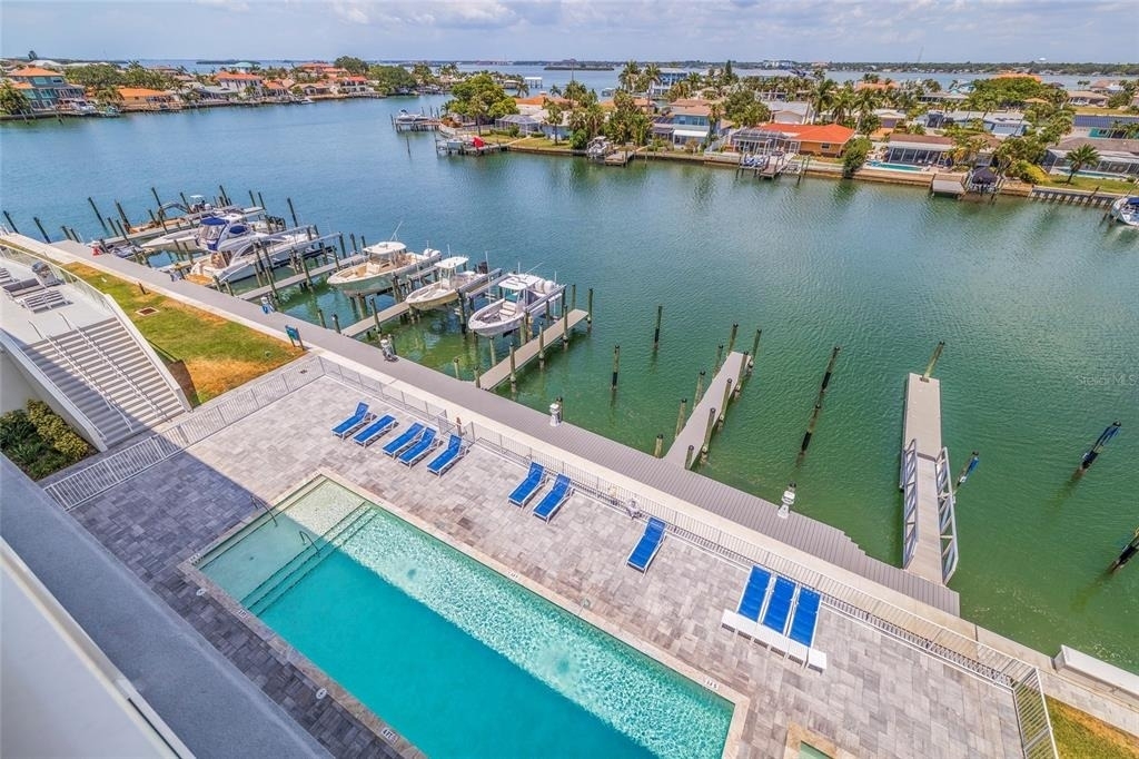 415 Island Way - Photo 31