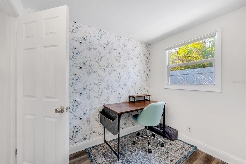 11919 102nd Street - Photo 18