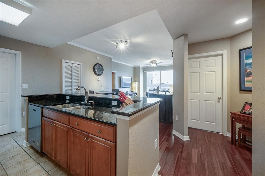 700 S Harbour Island Boulevard - Photo 7