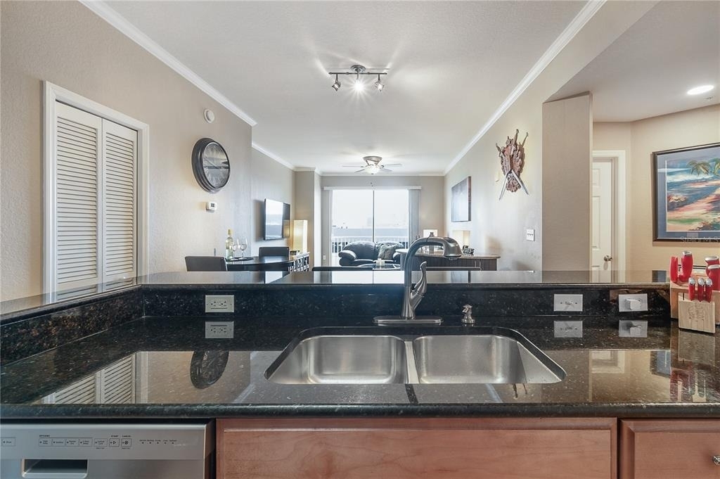 700 S Harbour Island Boulevard - Photo 9