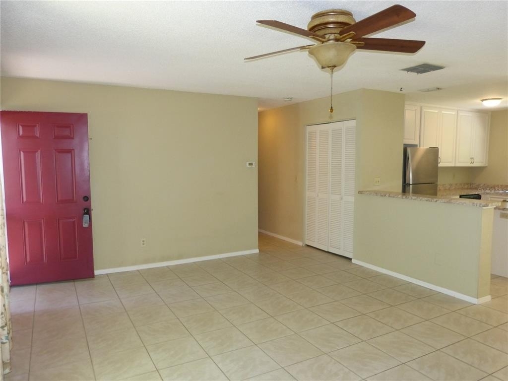 2528 Elderberry Drive - Photo 4