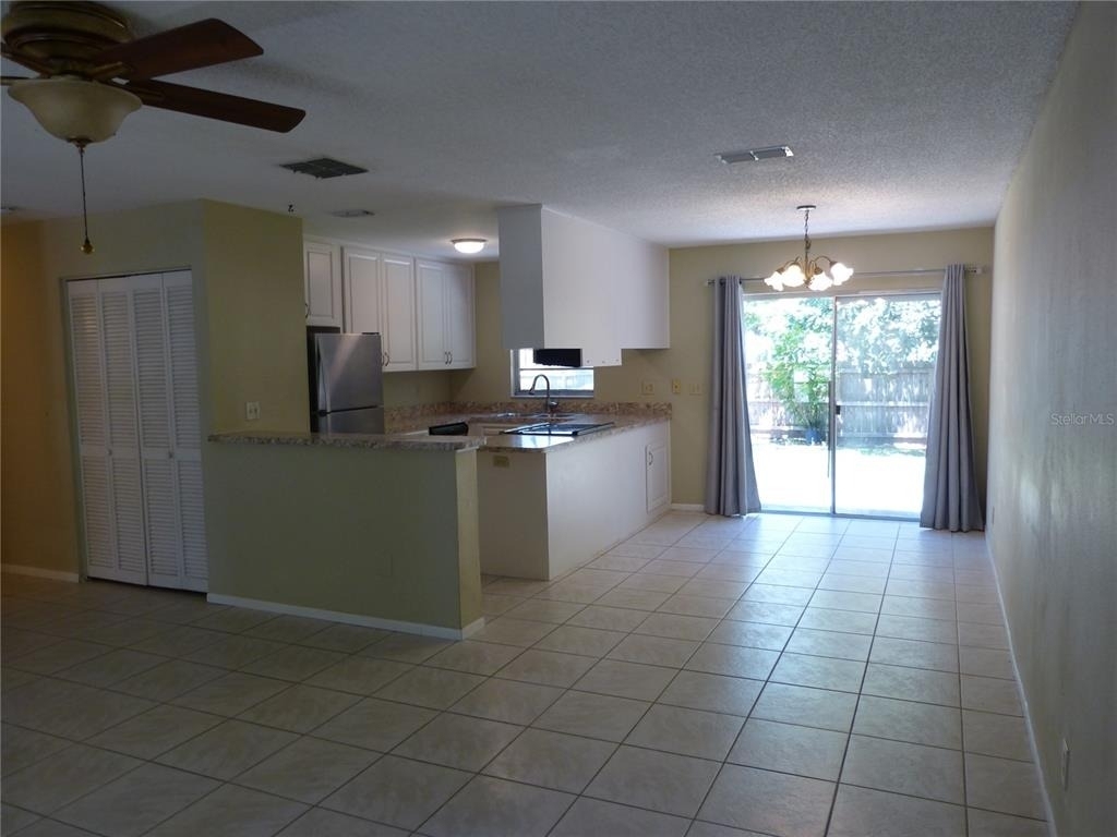 2528 Elderberry Drive - Photo 5