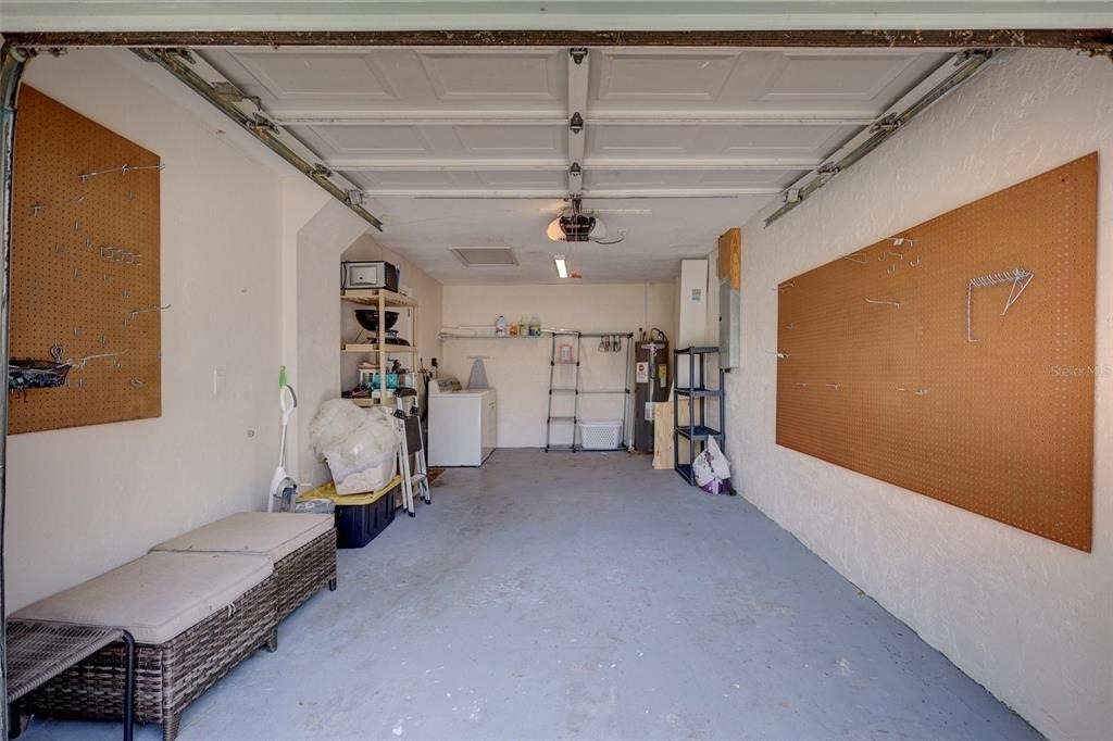 504 7th Street Se - Photo 21