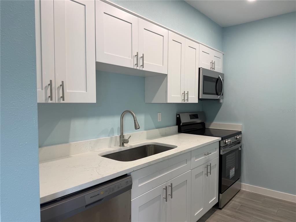 171 Medallion Boulevard - Photo 19
