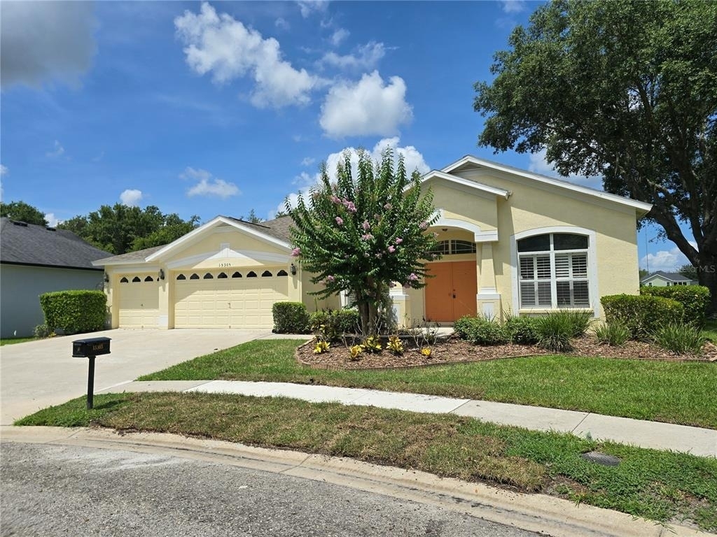 15305 Paloma Park Lane - Photo 1
