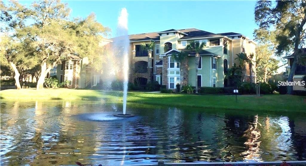 10211 Courtney Palms Boulevard - Photo 15