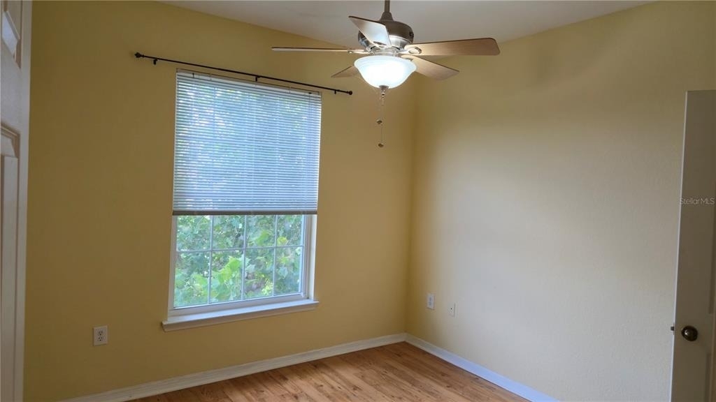 10211 Courtney Palms Boulevard - Photo 13