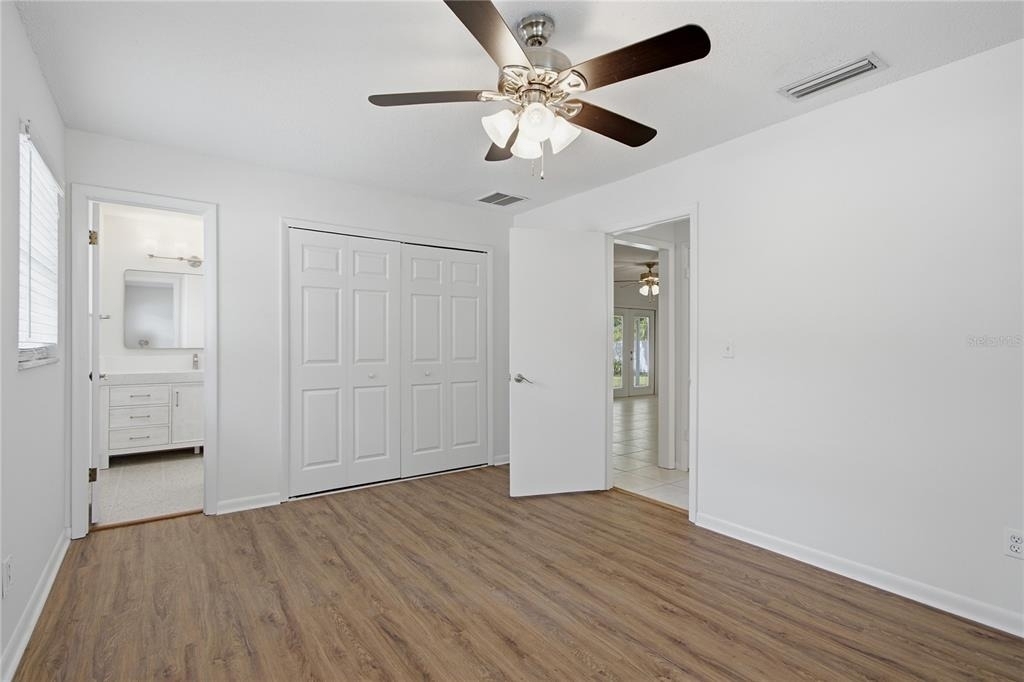 2028 Sussex Road - Photo 12