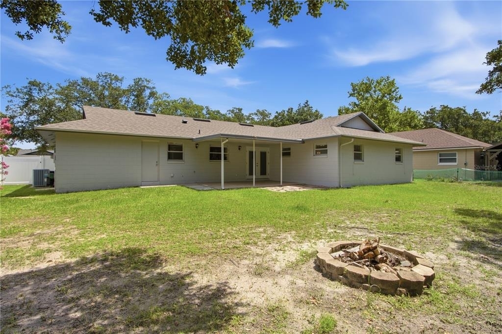 2028 Sussex Road - Photo 19
