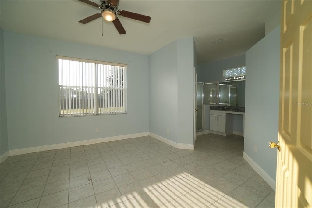 2560 Sage Drive W - Photo 10