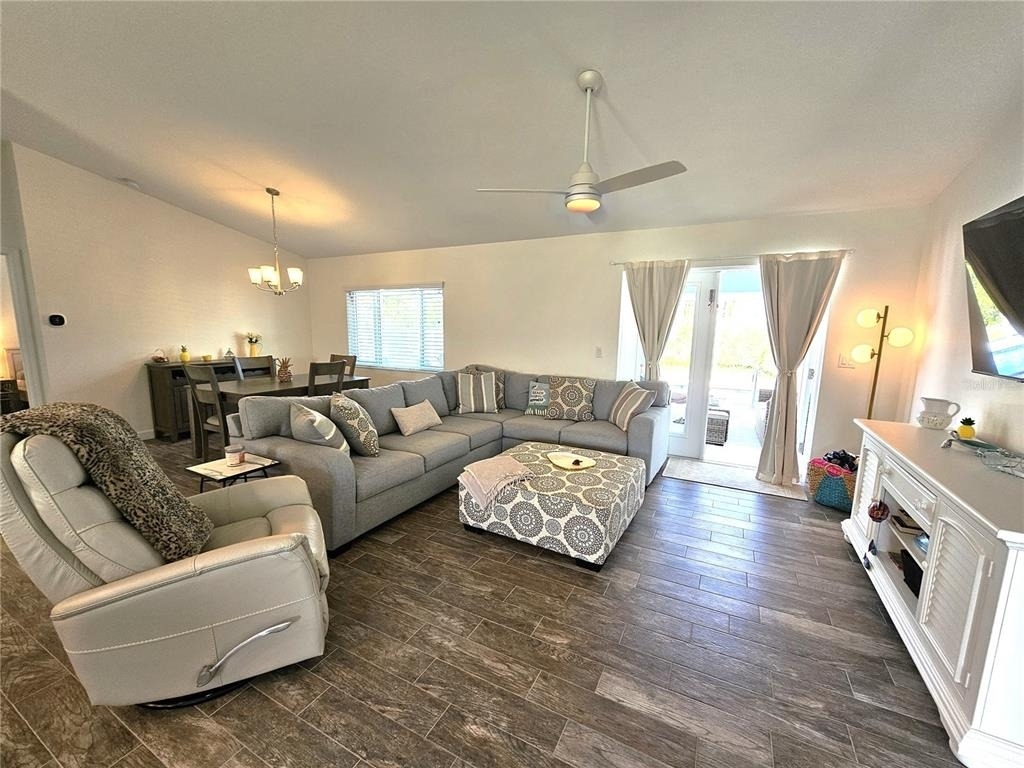 7436 Michael Street - Photo 10