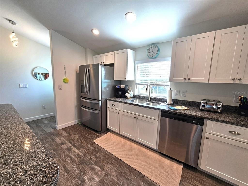 7436 Michael Street - Photo 7