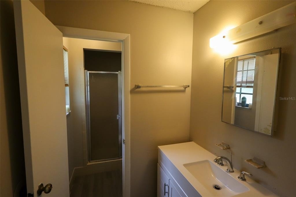 66 Silver Lane - Photo 8