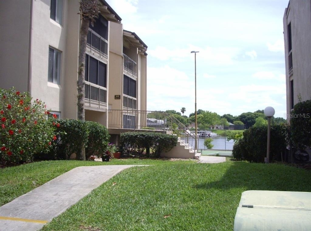 618 Orange Drive - Photo 0