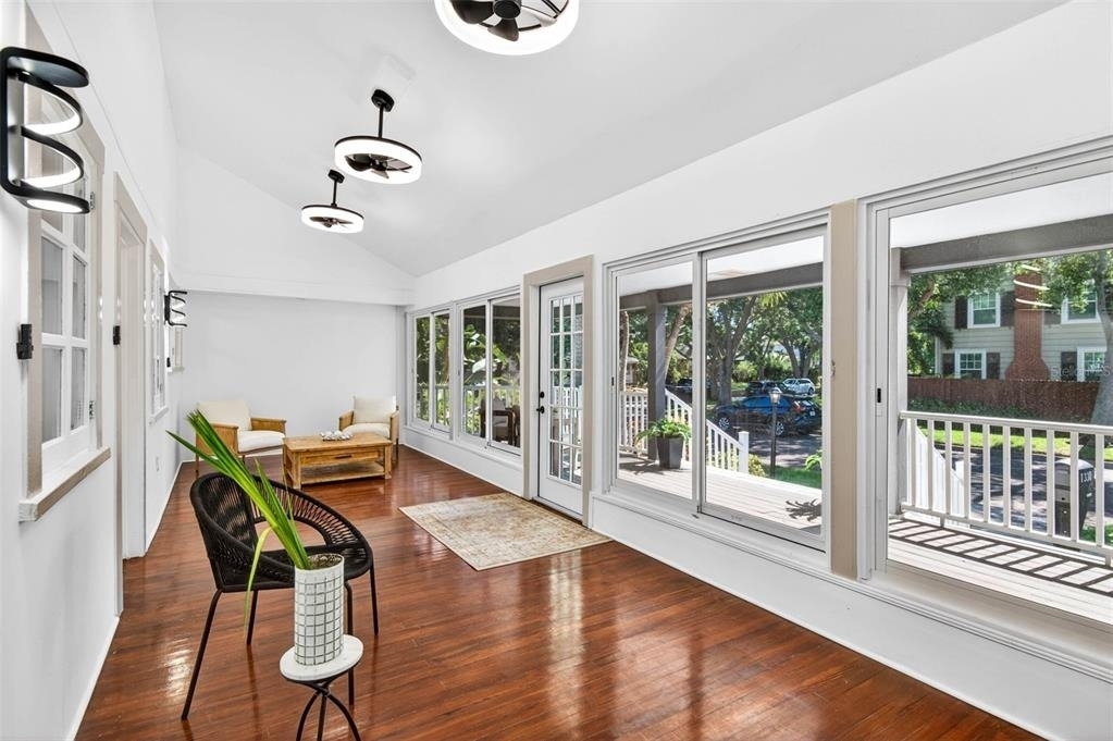 1330 Cherry Street Ne - Photo 4