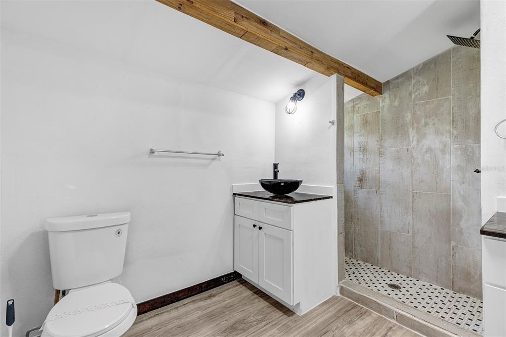 611 Marion Street - Photo 9