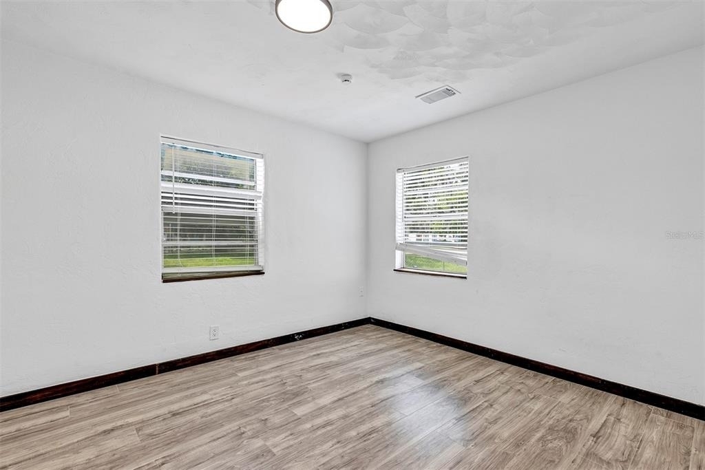 611 Marion Street - Photo 6