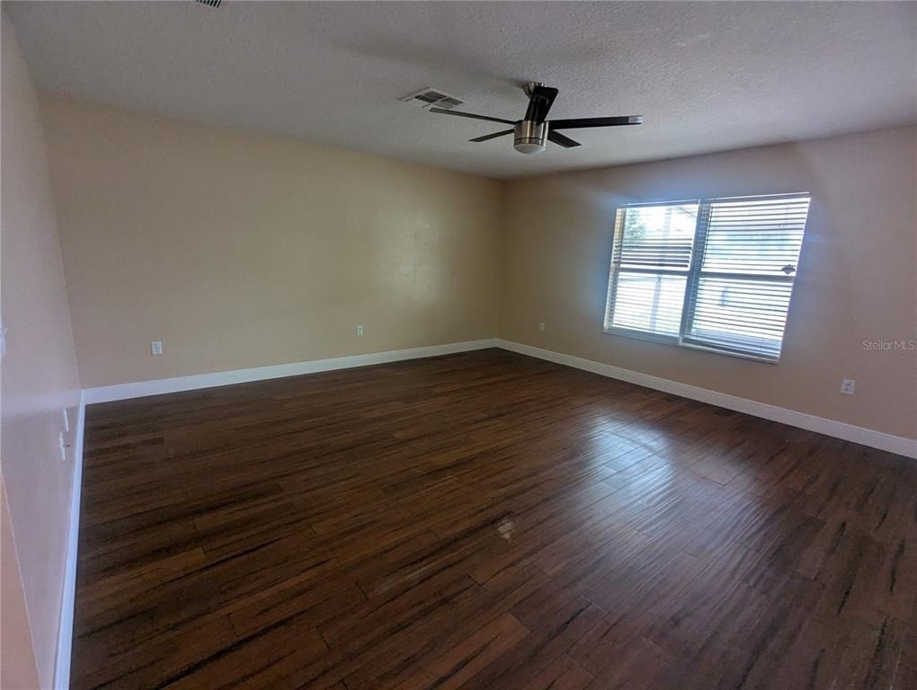 1628 Strthmore Circle - Photo 9