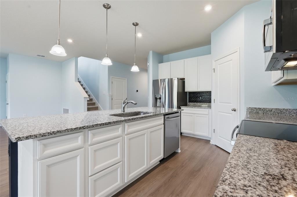 1210 Whispering Lane - Photo 3