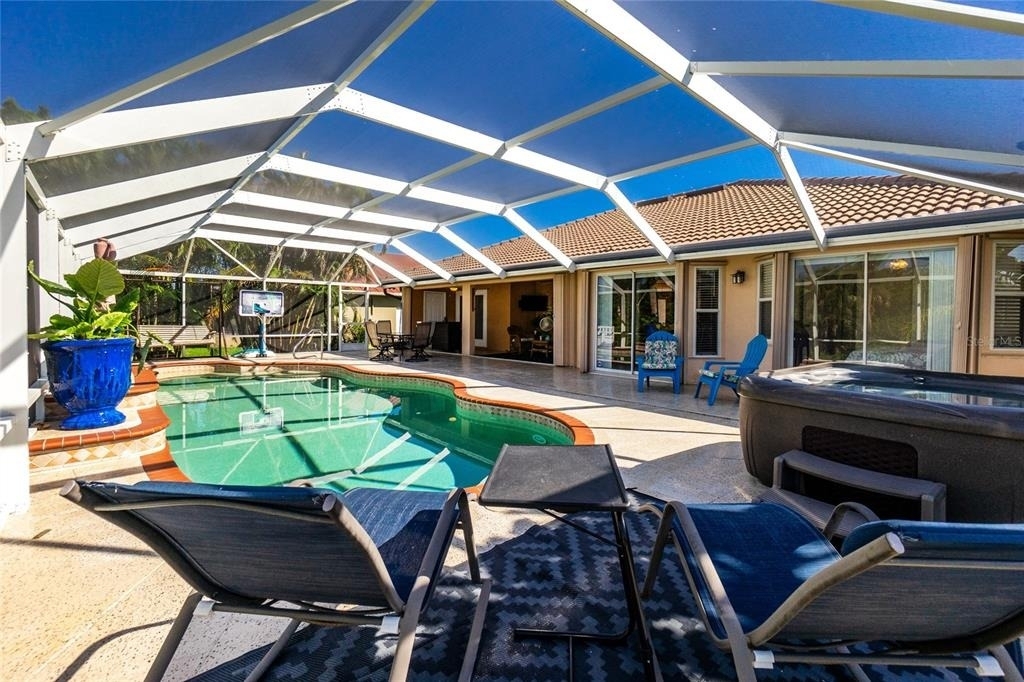 1112 Muscovie Court - Photo 36