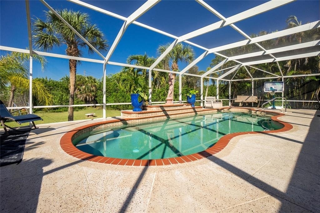 1112 Muscovie Court - Photo 34