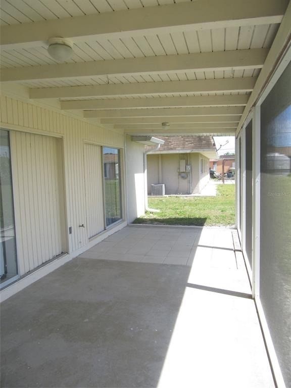 23029 Alabaster Avenue - Photo 15