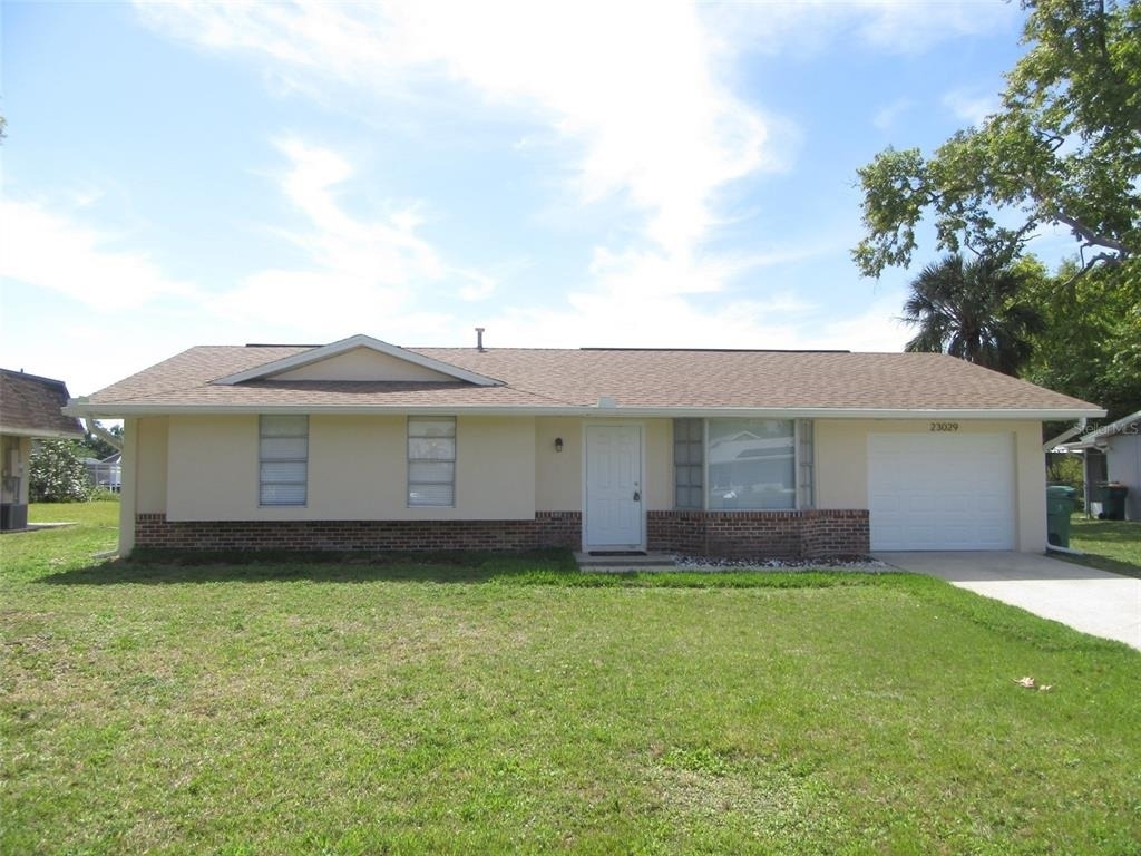 23029 Alabaster Avenue - Photo 0