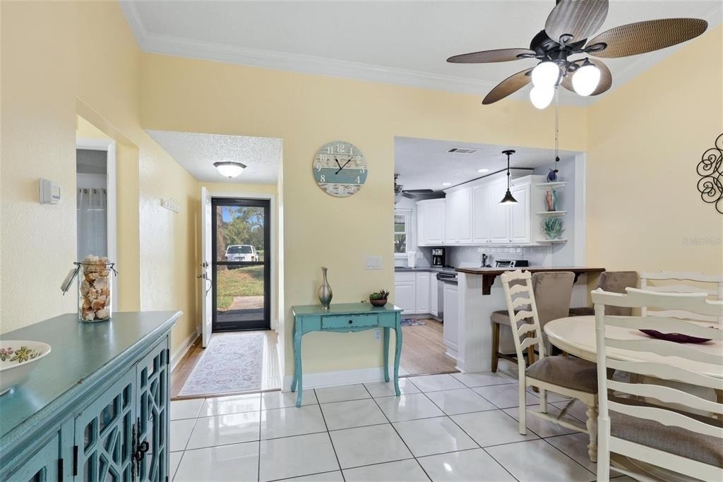 3663 Longmeadow - Photo 6