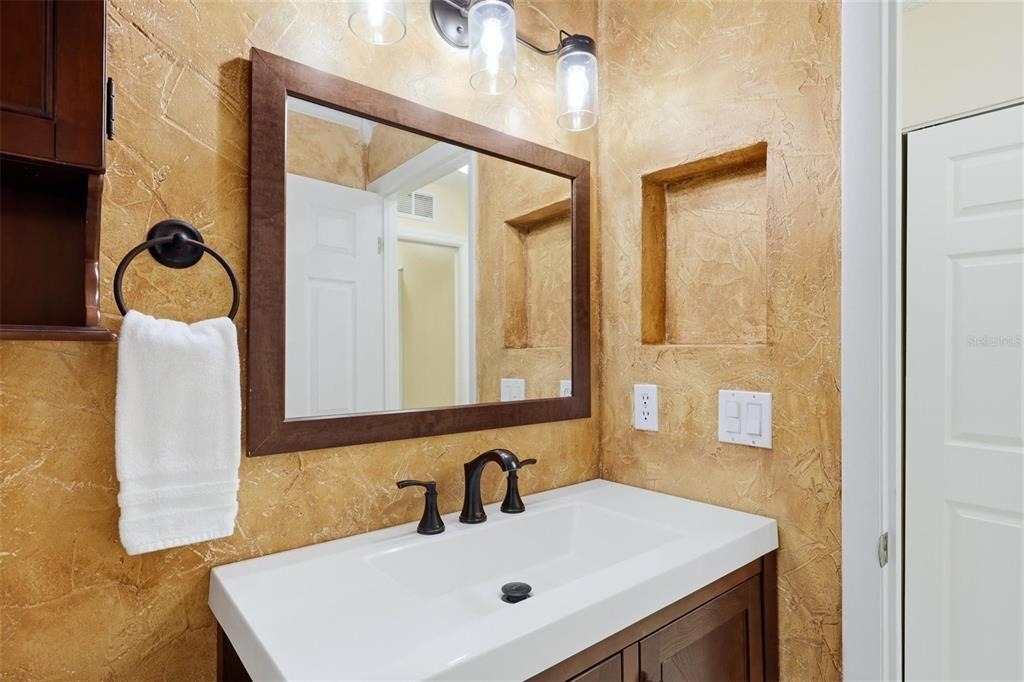 3663 Longmeadow - Photo 22