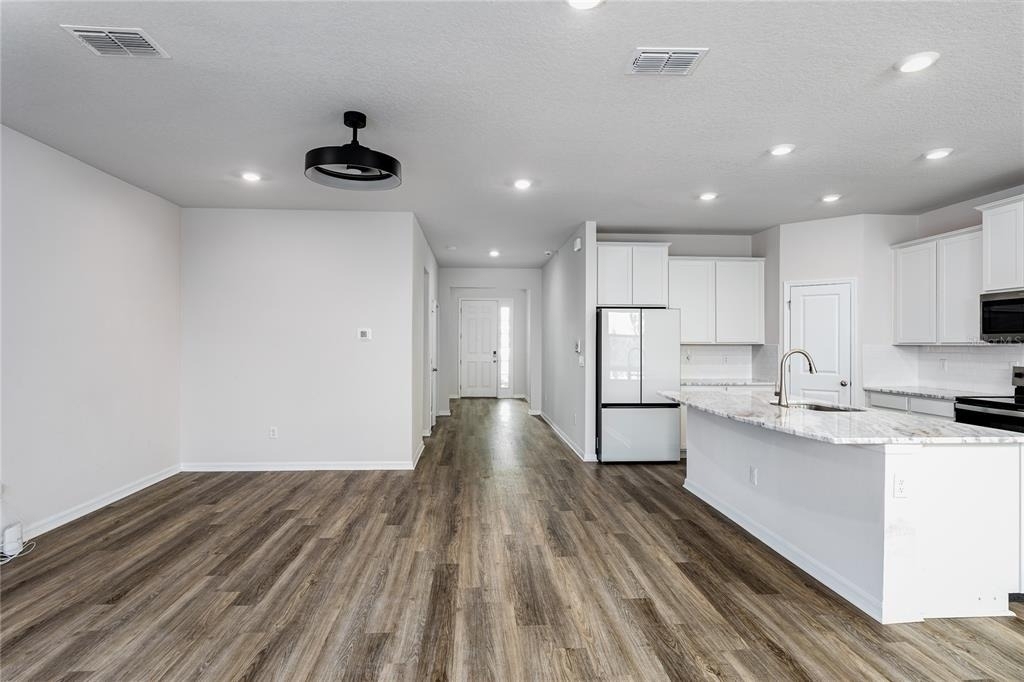 10622 Eustis Drive - Photo 8
