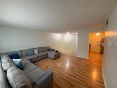 620 62nd Avenue N - Photo 2