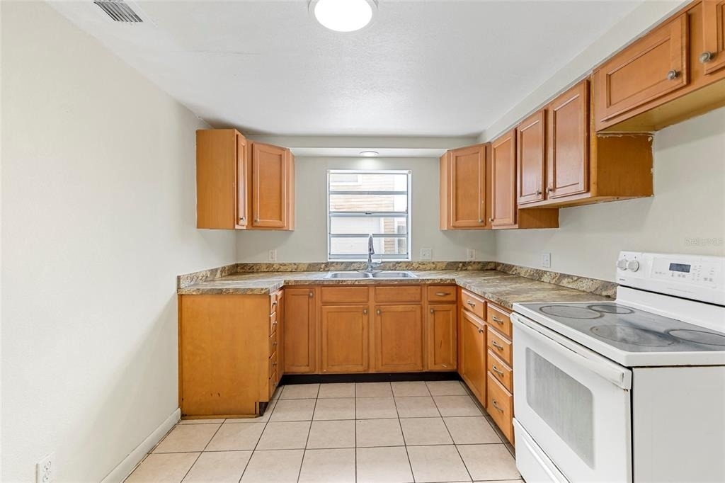 2788 41st Avenue N - Photo 21