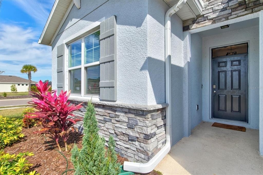 13905 Woodbridge Terrace - Photo 4