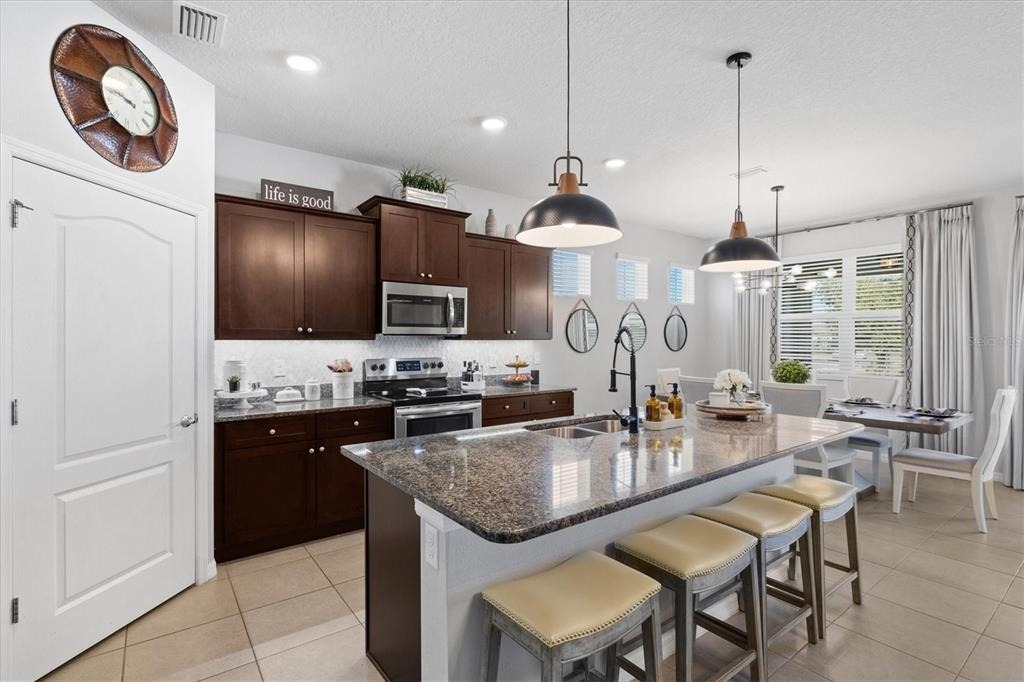 13905 Woodbridge Terrace - Photo 11