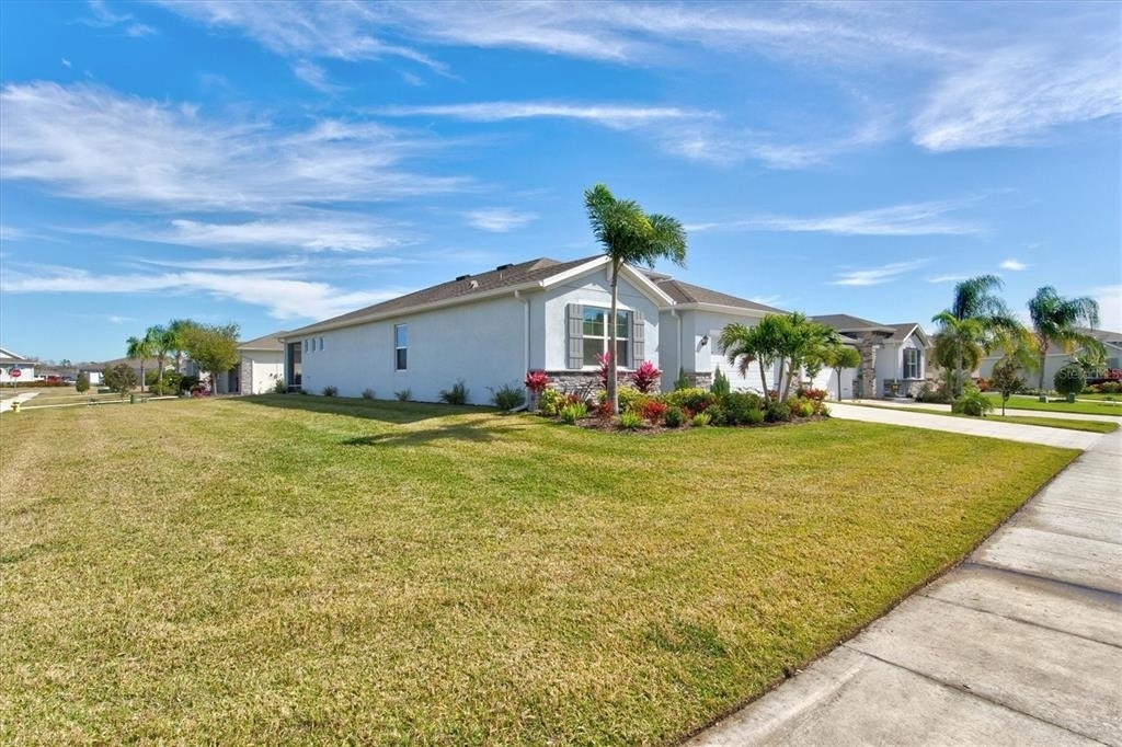 13905 Woodbridge Terrace - Photo 3