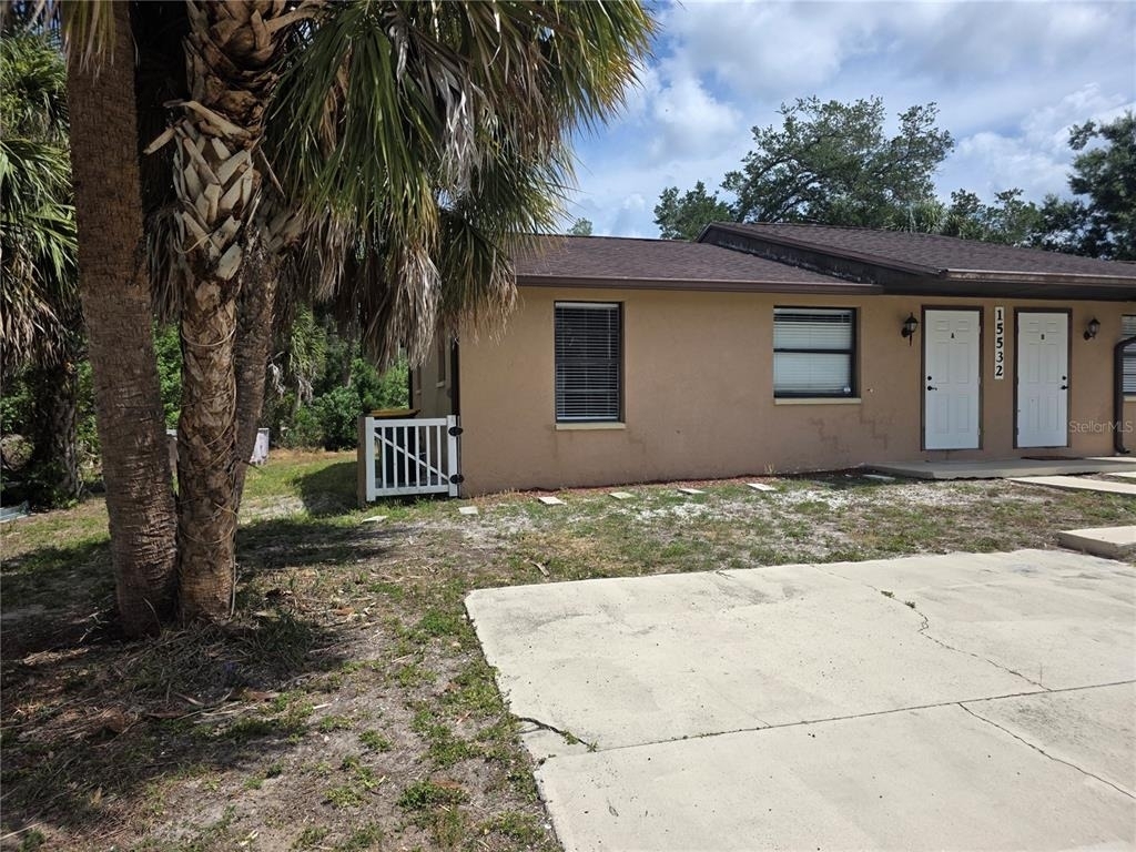 15532 Chamberlain Boulevard - Photo 0