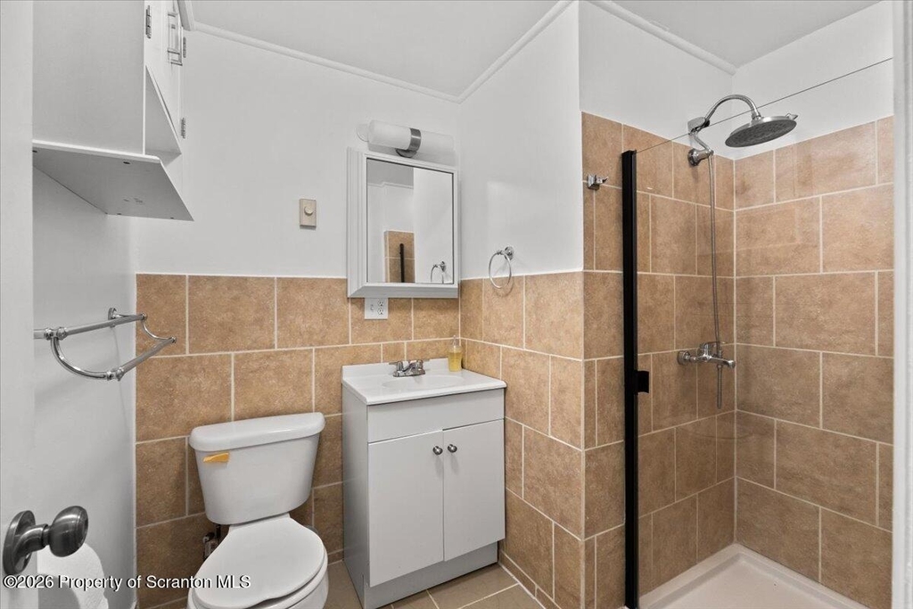 3528 Peak Drive - Photo 19