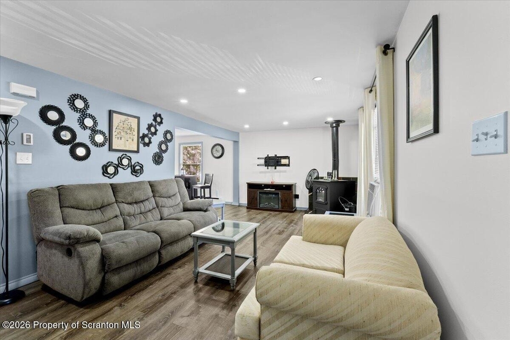 3528 Peak Drive - Photo 3