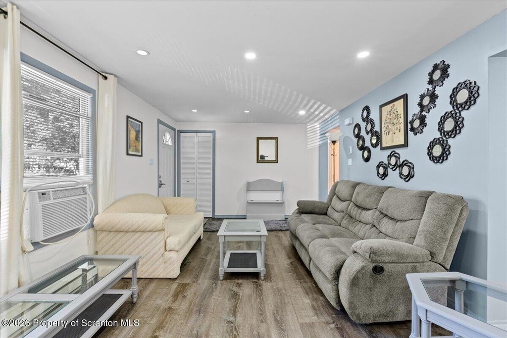 3528 Peak Drive - Photo 2