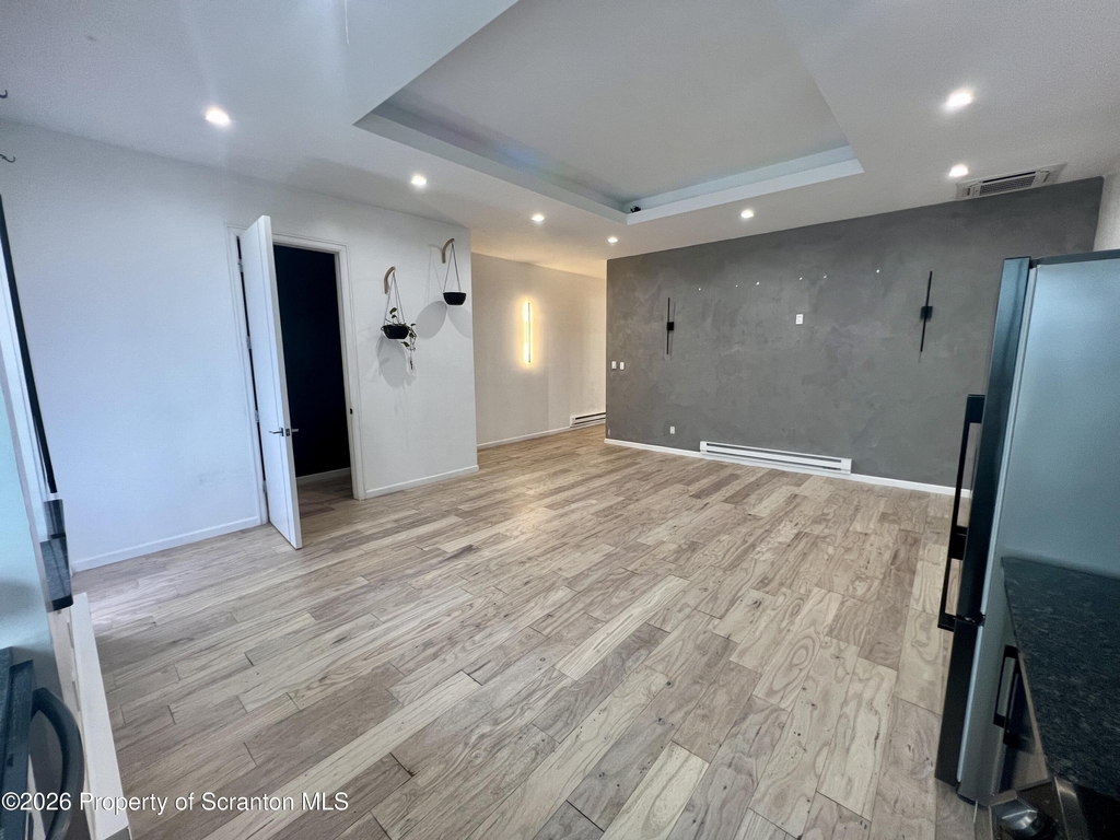 383 E Saylor Avenue - Photo 10