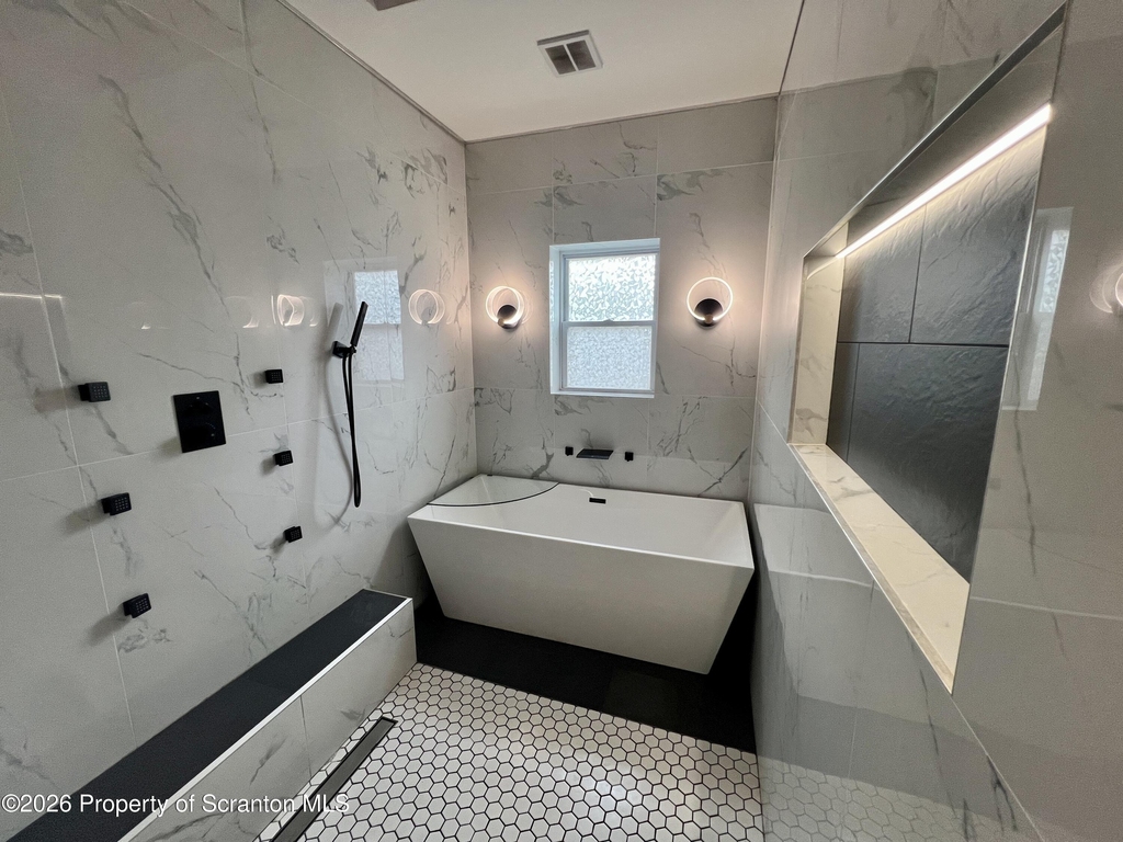 383 E Saylor Avenue - Photo 6