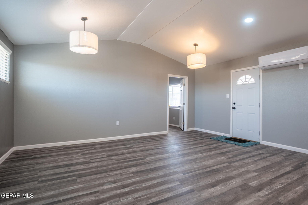 8335 Roseway Drive - Photo 6