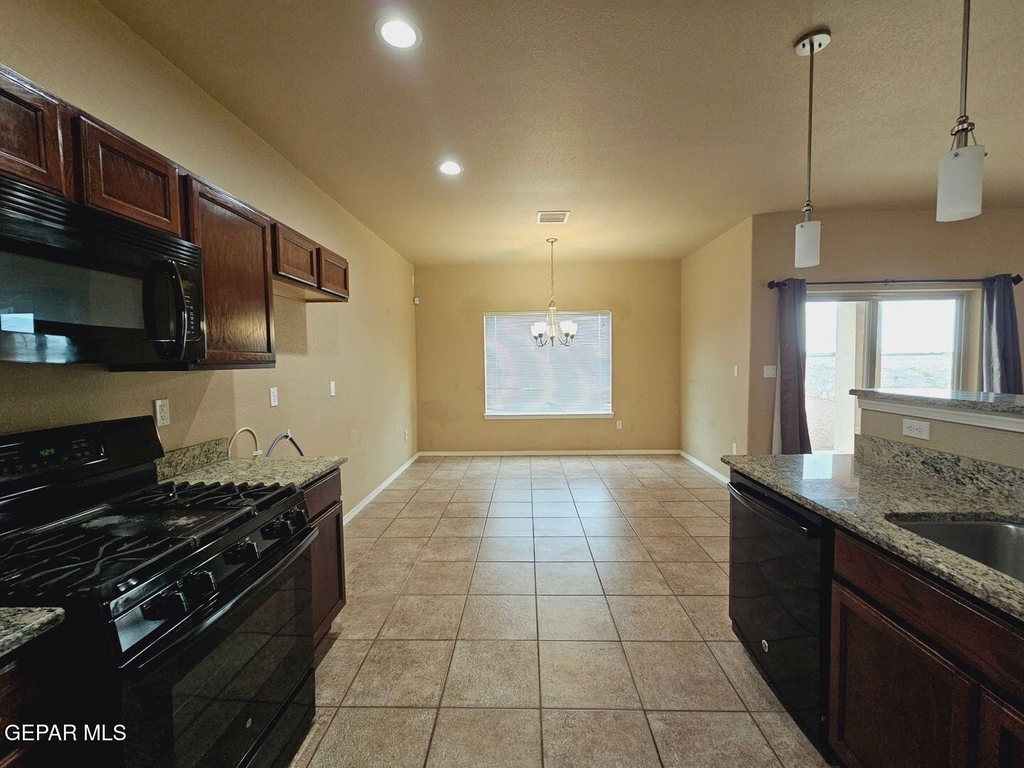 12185 Copper Valley Lane - Photo 11