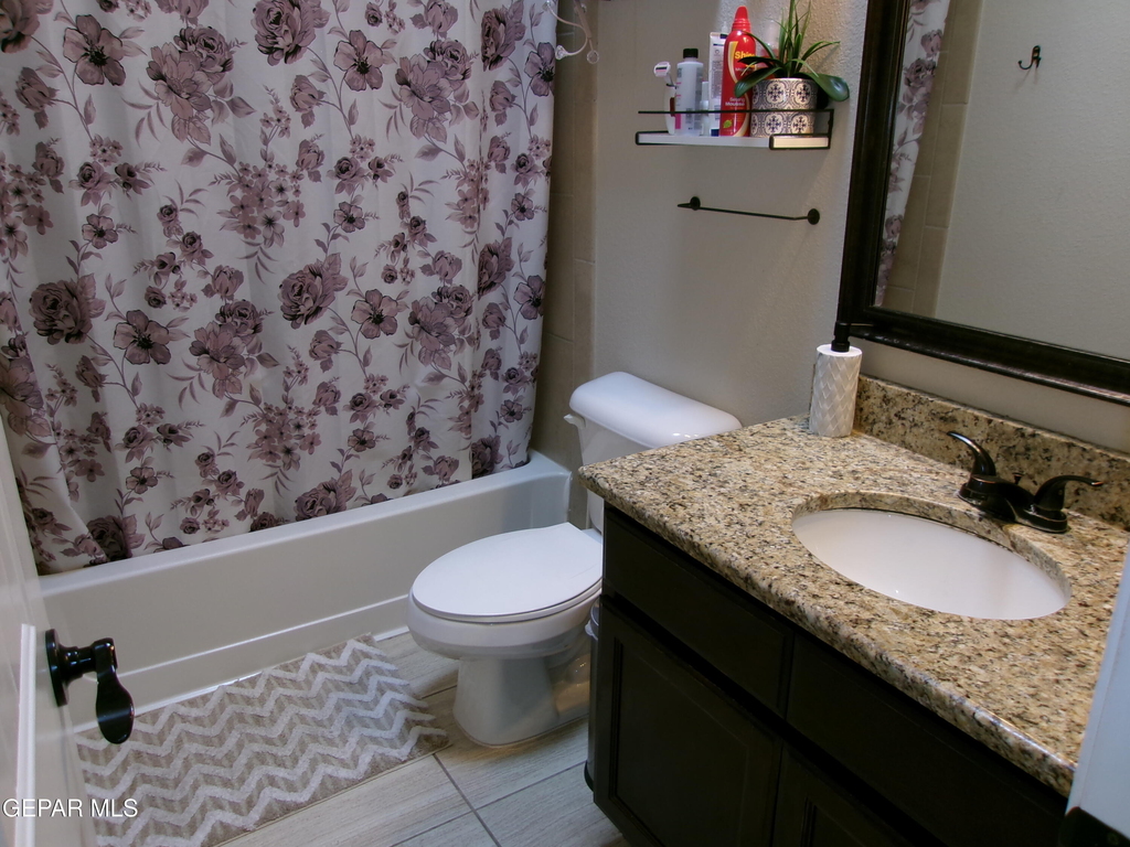 824 Caterick Street - Photo 15